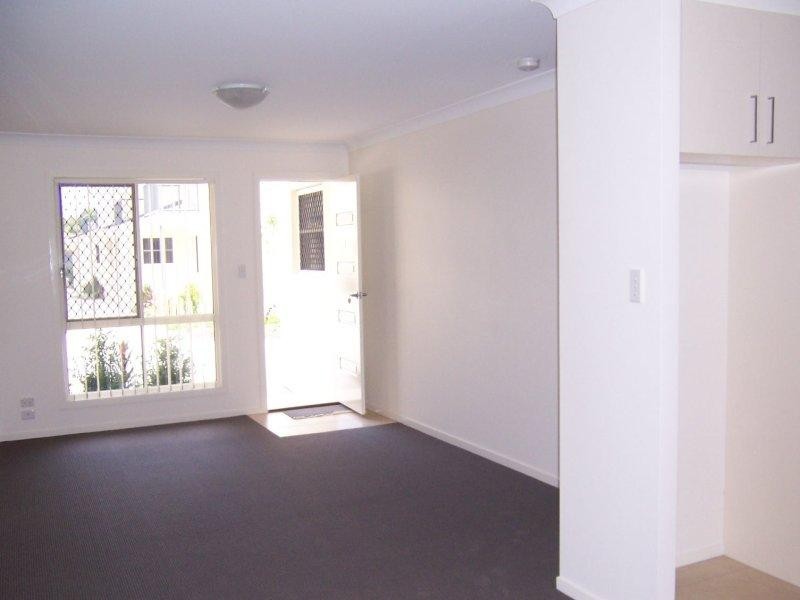 3/58 River Hills Rd, Eagleby QLD 4207