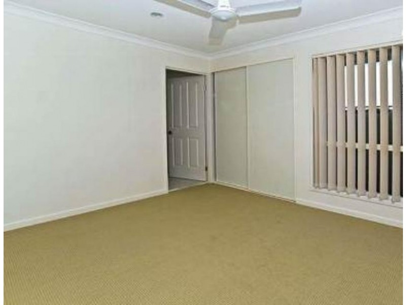 2/279 River Hills Rd, Eagleby QLD 4207