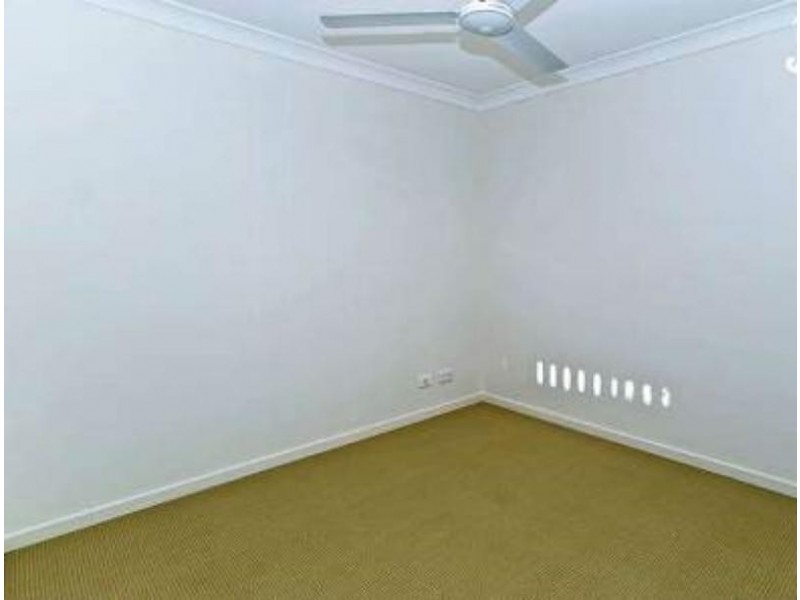2/279 River Hills Rd, Eagleby QLD 4207