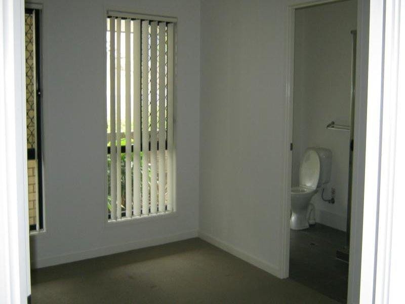 31 Mossman  Pde, Waterford QLD 4133