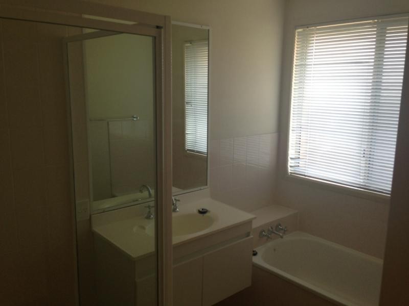 3 PANCOR Ct, Tanah Merah QLD 4128