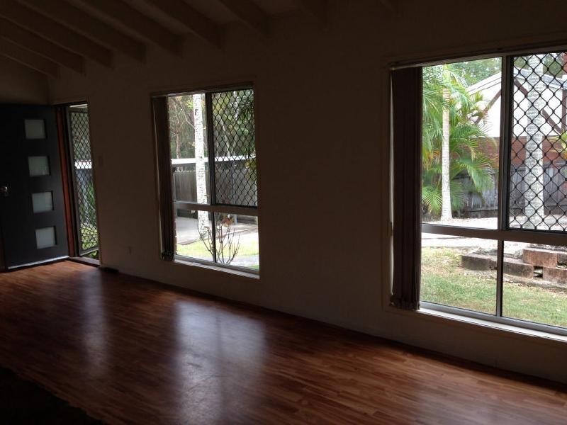 13 Benjul Dr, Beenleigh QLD 4207