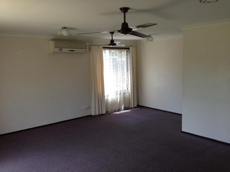 9 Corndale  St, Loganholme QLD 4129