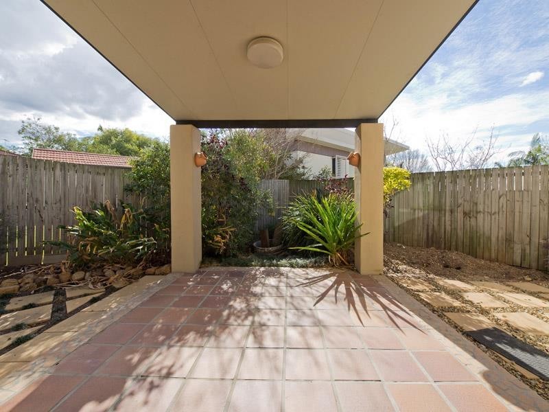 71 Peach St, Greenslopes QLD 4120