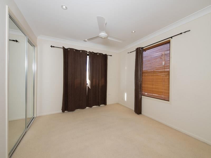 71 Peach St, Greenslopes QLD 4120