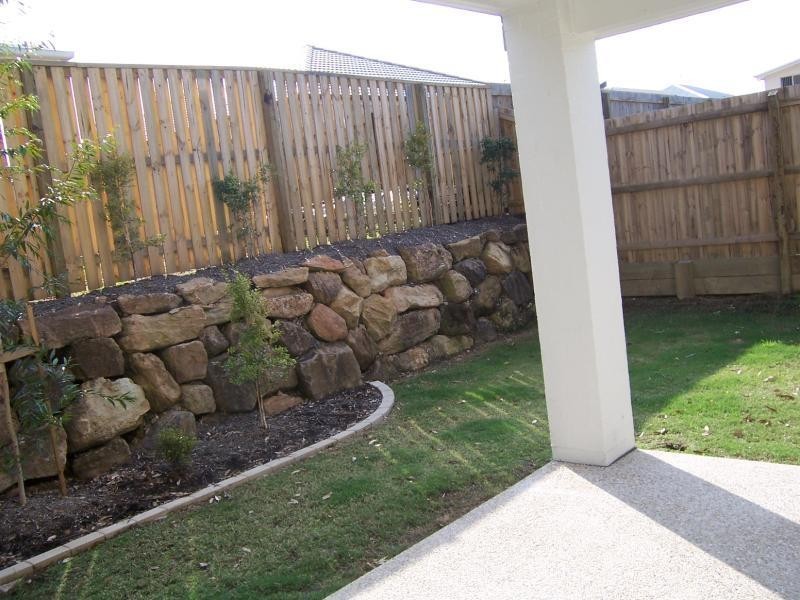 15A Niccy Rd, Coomera QLD 4209