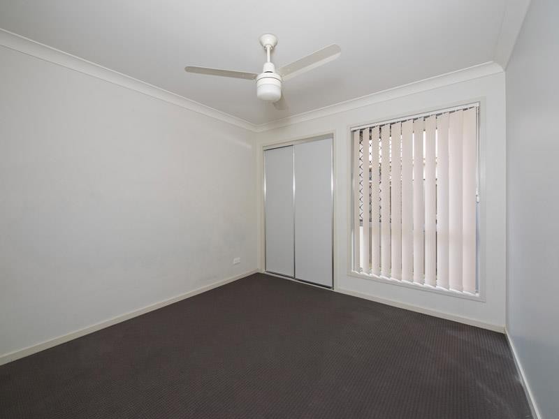 27 Daryl Reinhardt St, Redbank Plains QLD 4301