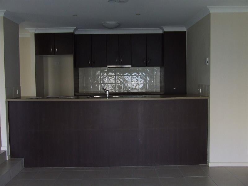 2/9 Bennett Way, Upper Coomera QLD 4209