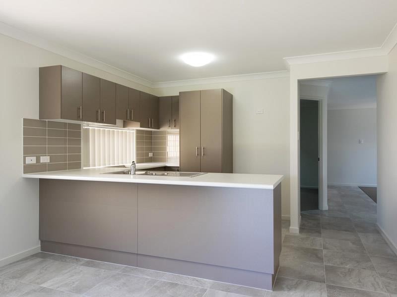 12 Conimbla Cres, Waterford QLD 4133