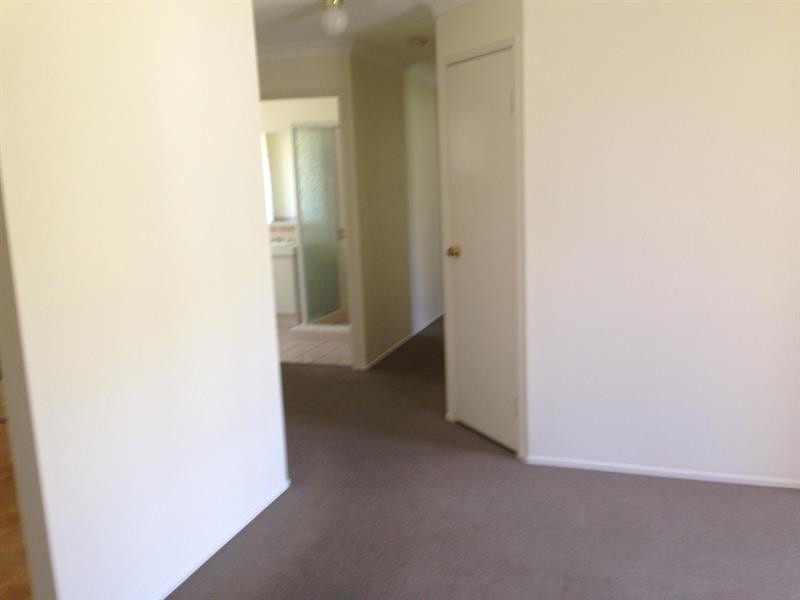 89 Overland Dr, Edens Landing QLD 4207