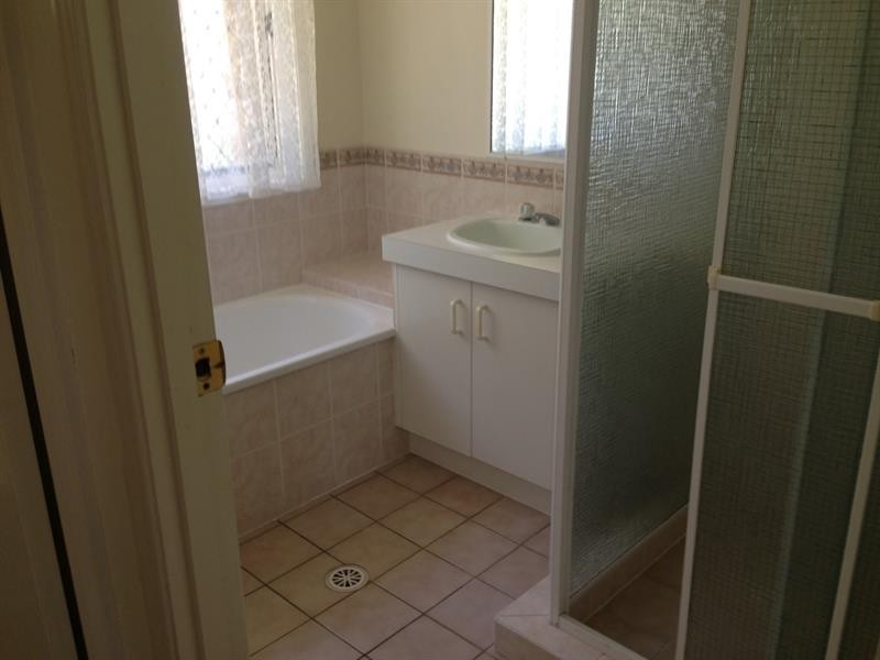 89 Overland Dr, Edens Landing QLD 4207