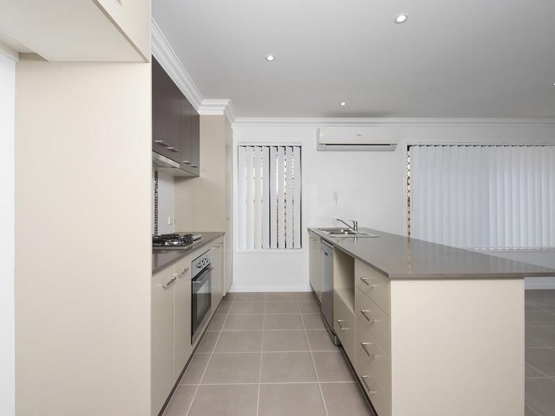 20 Barrington Cct, Waterford QLD 4133