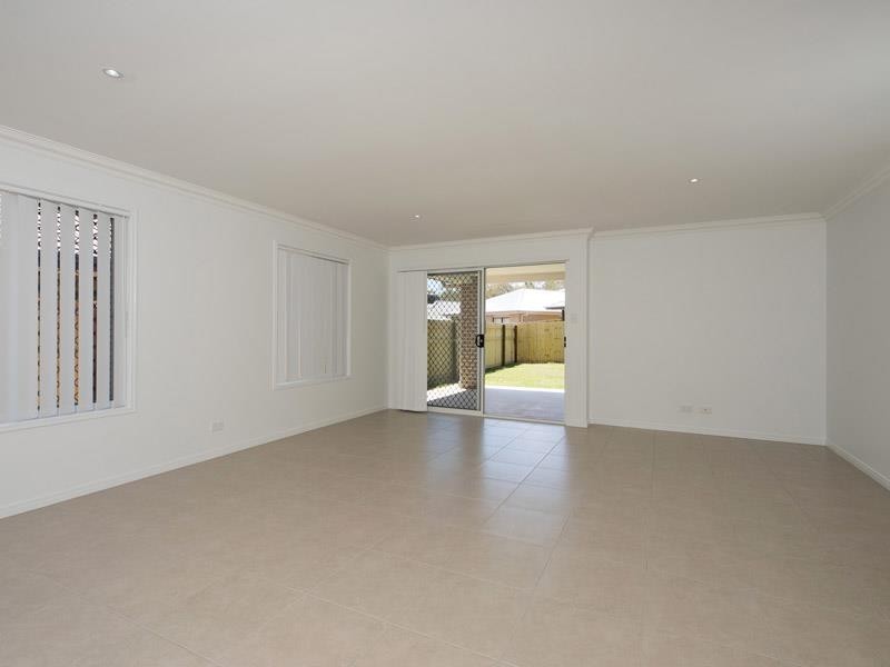 12 Barrington  Cct, Waterford QLD 4133