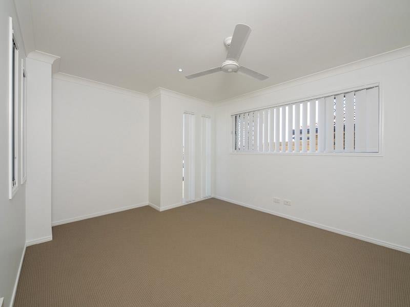 12 Barrington  Cct, Waterford QLD 4133