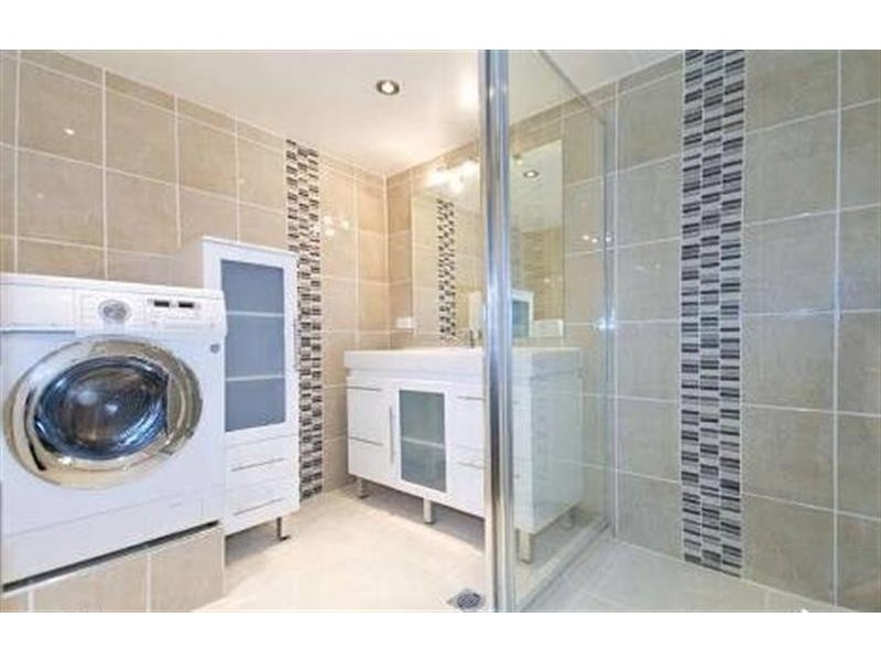 8/2 Federation Dr, Broadbeach QLD 4218