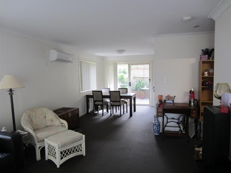 1/58 River Hills  Rd, Eagleby QLD 4207