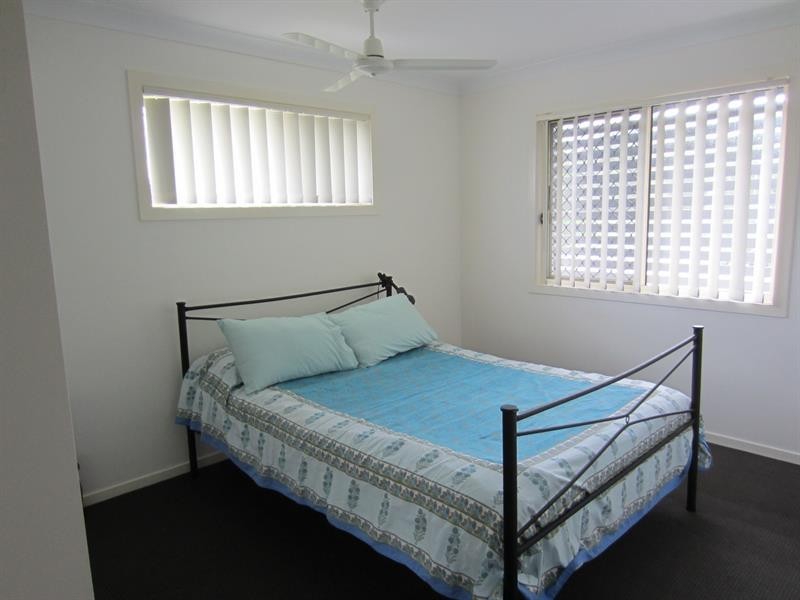 1/58 River Hills  Rd, Eagleby QLD 4207