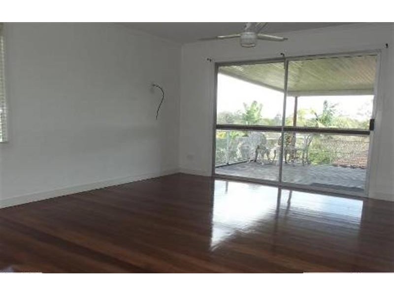 3 Dellow  St, Acacia Ridge QLD 4110