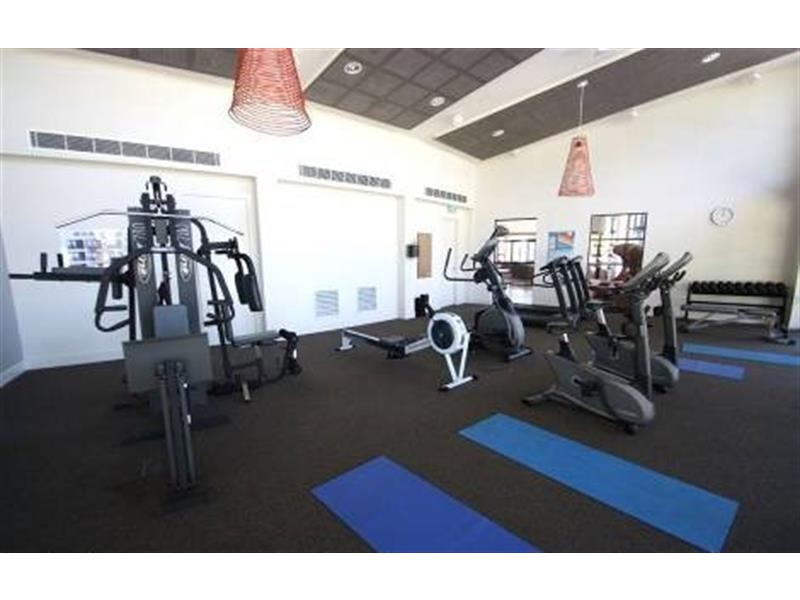 8 Paradise Dr, Coomera QLD 4209