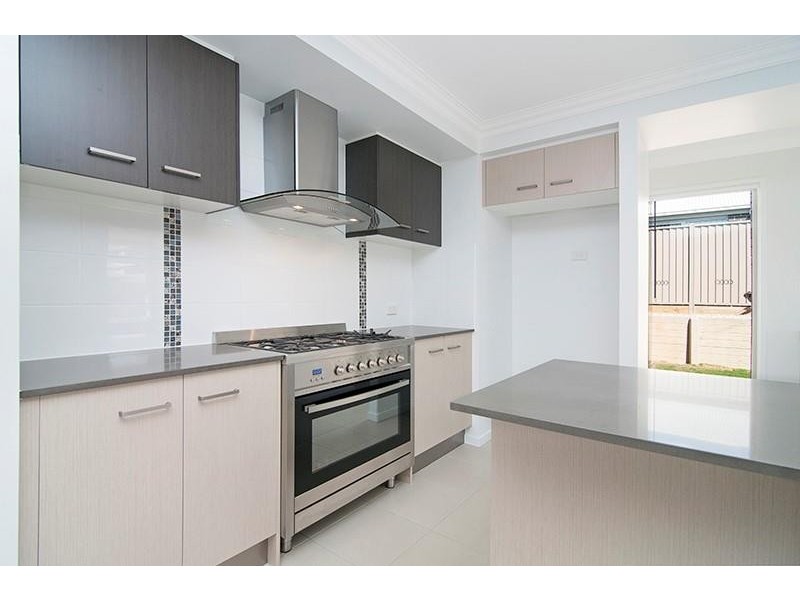 45 Unwin  Rd, Redland Bay QLD 4165