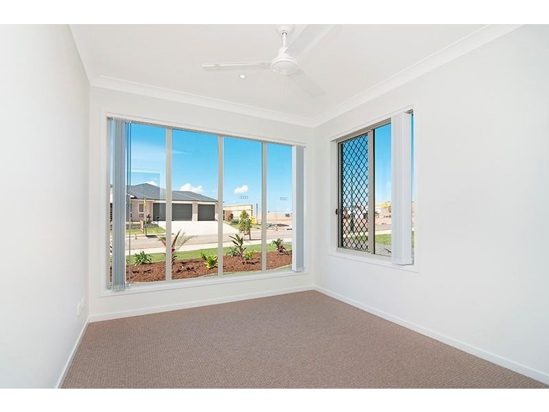 45 Unwin  Rd, Redland Bay QLD 4165