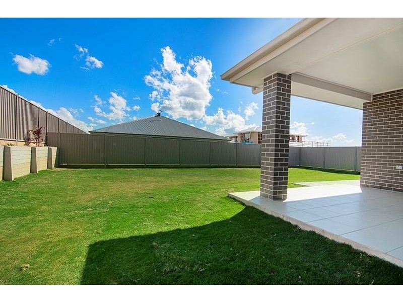 45 Unwin  Rd, Redland Bay QLD 4165