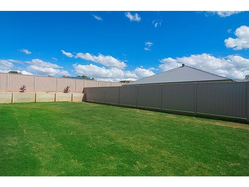 45 Unwin  Rd, Redland Bay QLD 4165