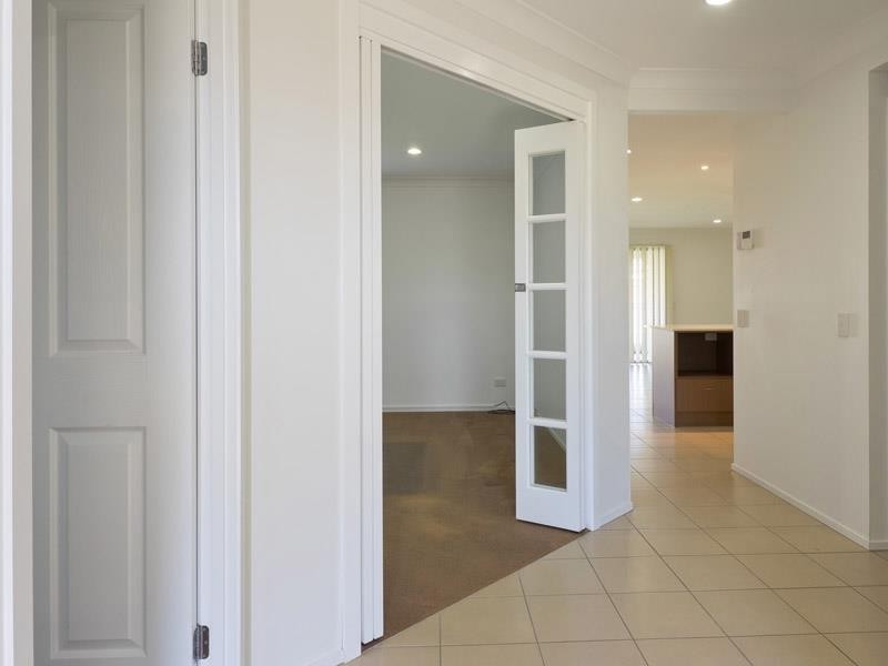 16 Fairweather St, Berrinba QLD 4117