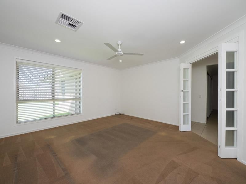 16 Fairweather St, Berrinba QLD 4117