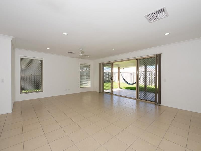 16 Fairweather St, Berrinba QLD 4117
