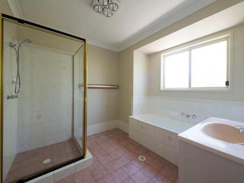 11 Katunga Cct, Ormeau QLD 4208