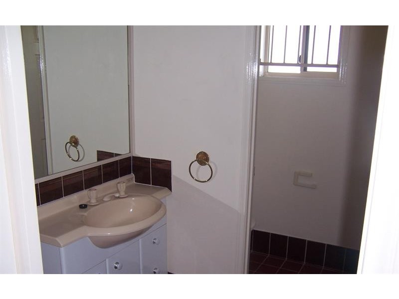 104 Tansey  Dr, Tanah Merah QLD 4128