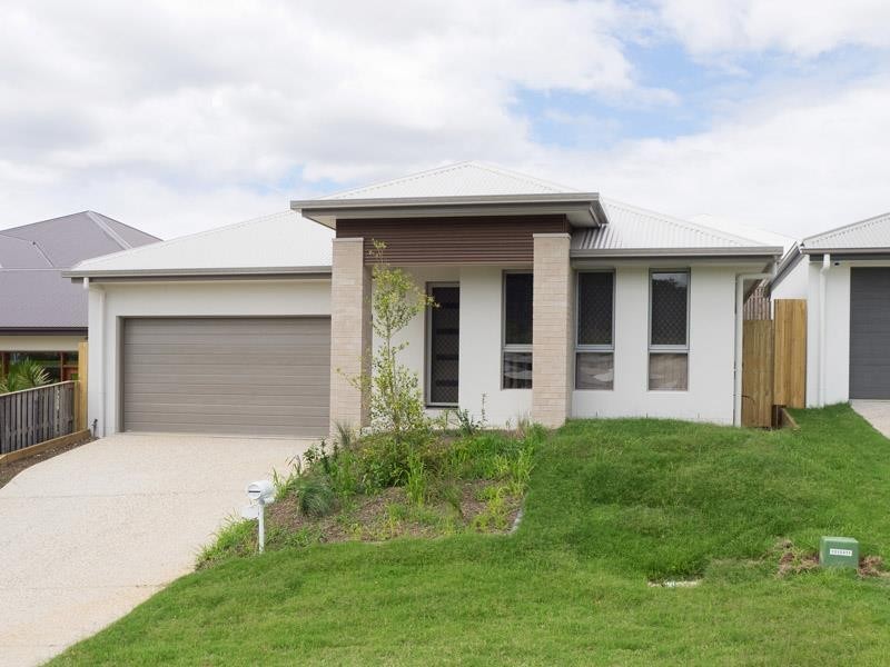 4 Greenvale  Cres, Maudsland QLD 4210