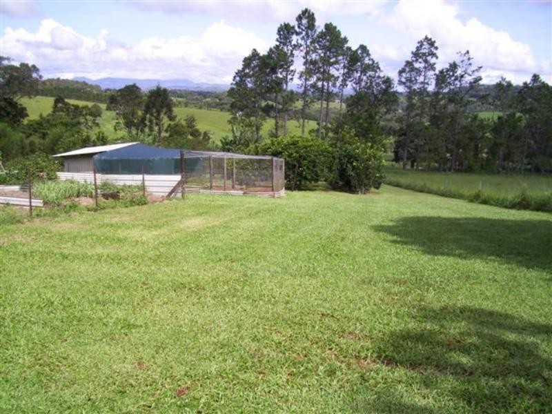 000 Gadgarra Rd, Yungaburra QLD 4884
