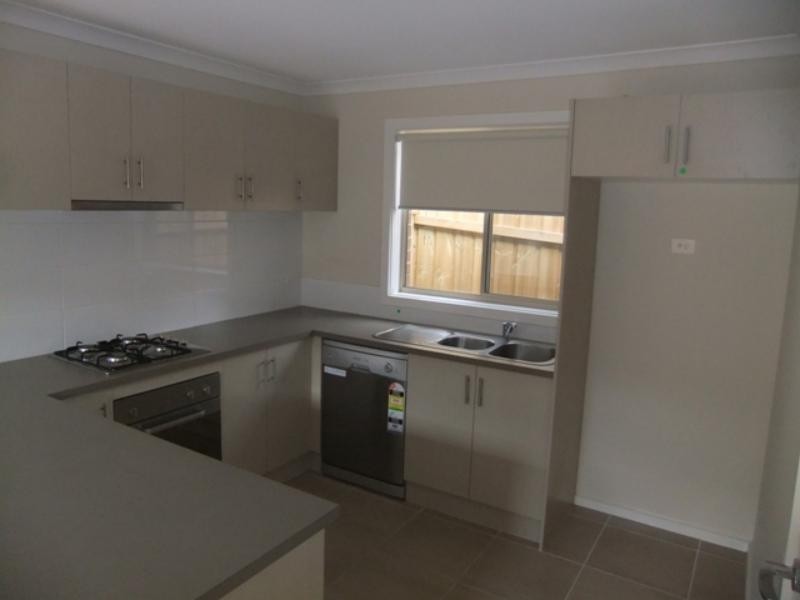 9 Gentle  Wk, Doreen VIC 3754