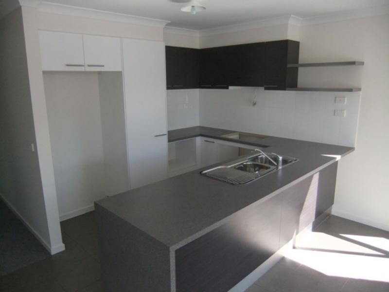 58A Tom Roberts Pde, Point Cook VIC 3030