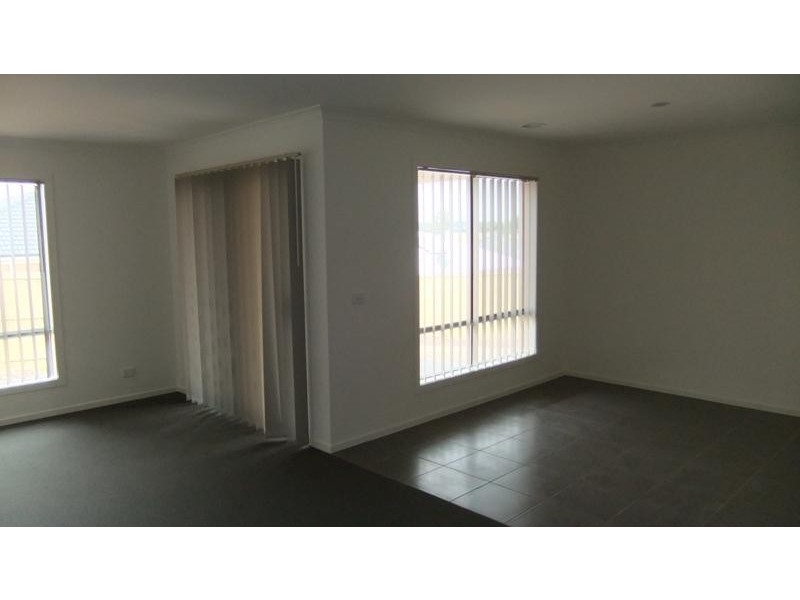 5 Leatherwood Ct, Doreen VIC 3754