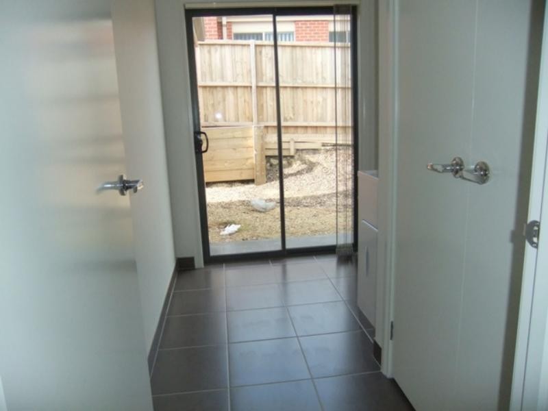 37 Dargo  Cres, Doreen VIC 3754