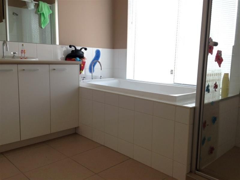 42 Hope  Way, Tarneit VIC 3029