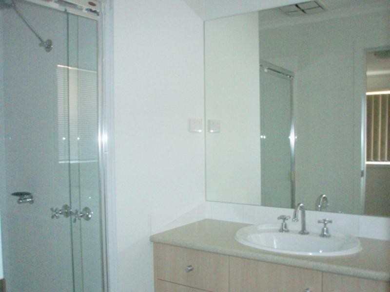 52 Duncombe Park Way, Deer Park VIC 3023