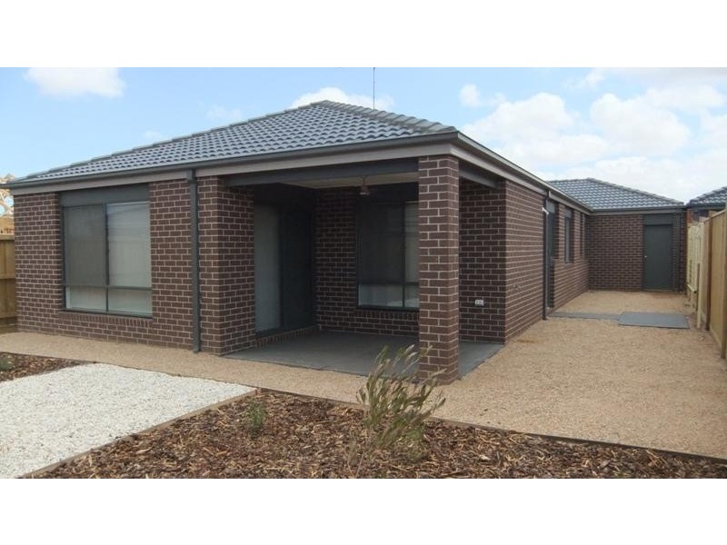 21 St Martins Bvd, Truganina VIC 3029