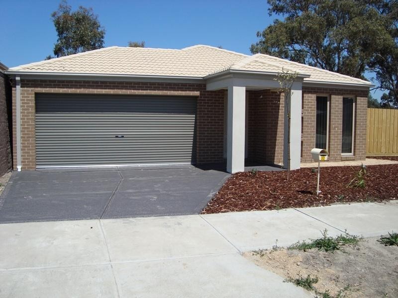 32 Harmony Dr, South Morang VIC 3752