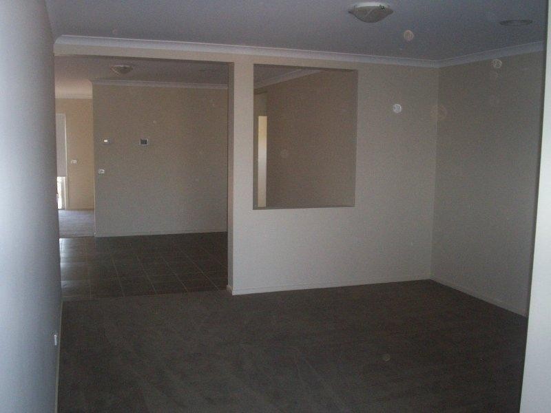 16 Blackbird St, Tarneit VIC 3029