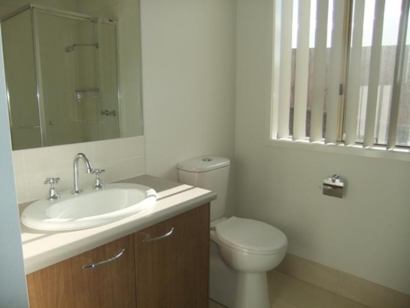 16 St Mellion  Cl, Sunbury VIC 3429