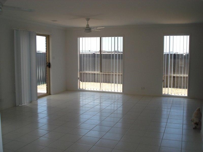 20 Fernhurst  Ave, Derrimut VIC 3030