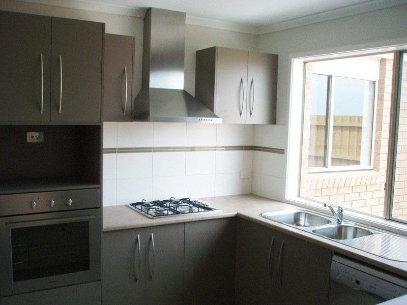 83 Rose Grange  Bvd, Tarneit VIC 3029