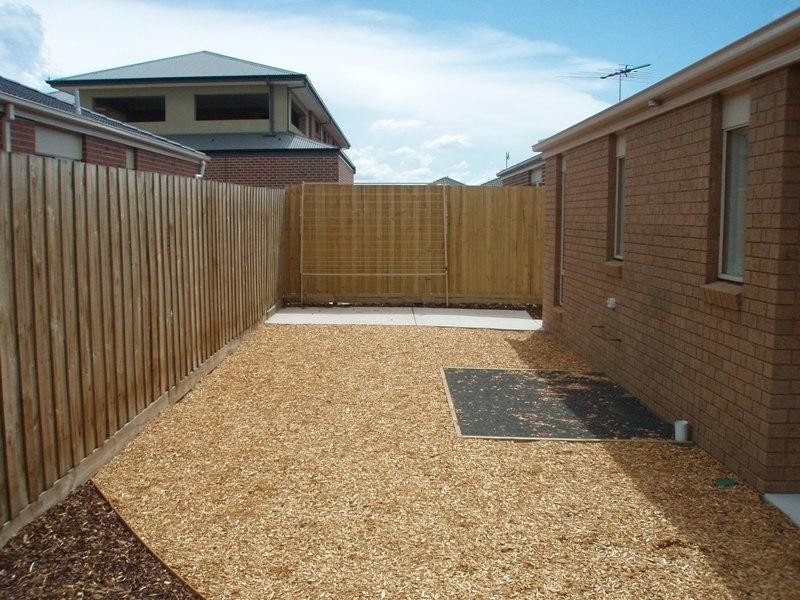 83 Rose Grange  Bvd, Tarneit VIC 3029