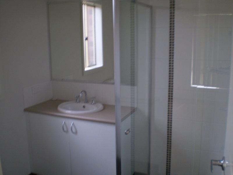 248 The Lakes Bvd, South Morang VIC 3752