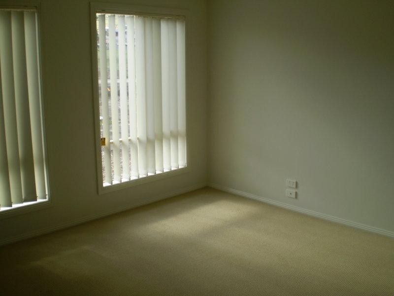 248 The Lakes Bvd, South Morang VIC 3752