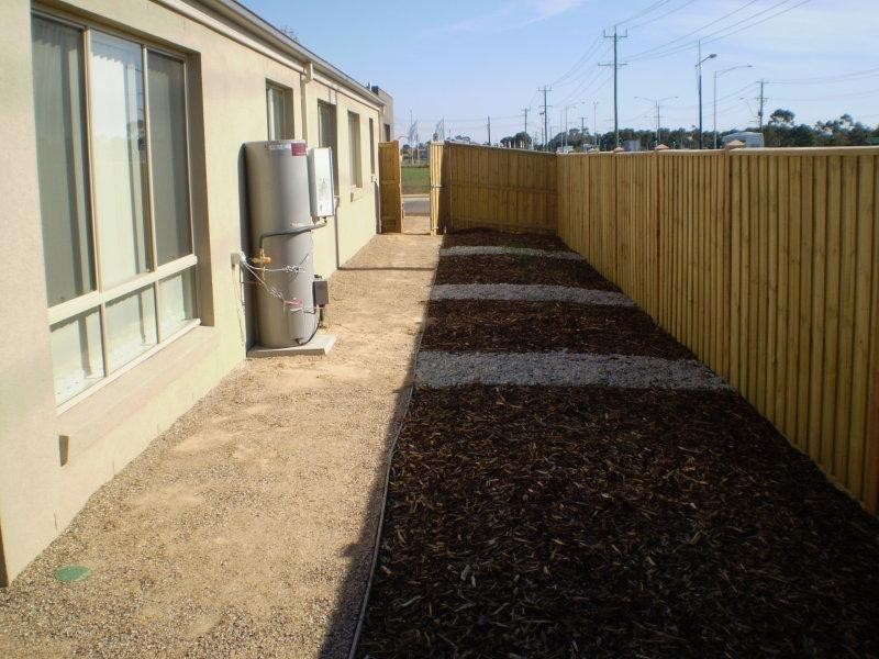 1 Grackle Cres, Williams Landing VIC 3027